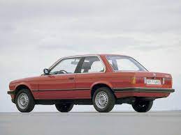 Bmw Serie 3 E30 Deux Portes 1982 1987 Vue Ar Photo Bmw Bmw E30 Bmw Bmw Serie 3