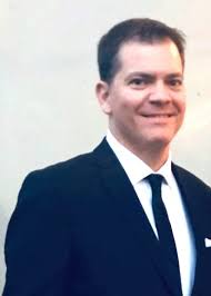 Derek Smith named boys varsity basketball coach