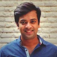 Correo electrónico y teléfono de Emma Lumley