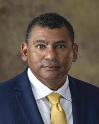 Biography of Board Members