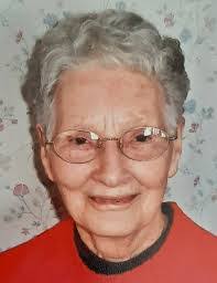 Geraldine Krause's Instagram, Twitter & Facebook