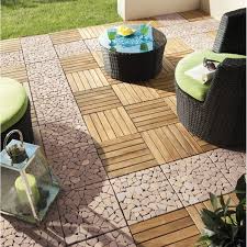 Lot De 4 Dalles Clipsables Bois Marron Naturel Miel L 30 X L 30 Cm X Ep 25 Mm Dalle Bois Dalle Bois Terrasse Terrasse Bois