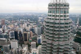 The petronas twin towers in kuala lumpur are iconic in malaysia, in this vlog we check them out and share some petronas tower facts. Facts About The Petronas Twin Towers In Malaysia Incredible Sights