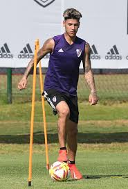 Jun 28, 2021 · desahogo de jorge carrascal por su mal rendimiento en river plate desde 2018. Jorge Carrascal Ya Realizo Mercado De Pases River Plate Facebook