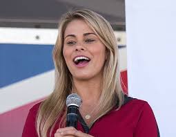 Photo by adam taylor/walt disney television via getty images Mma Kampferin Paige Vanzant Gott Kampft Fur Uns