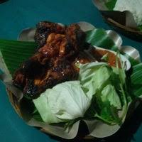 Offering a nutrition calculator for pdq's menu items and meals. Photos At Ayam Bakar Pinggir Jalan Fried Chicken Joint