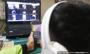 We are just glad that the family is safe but let us know in the comments below your thoughts. Malaysiakini Govt S Student Laptop Programme Turns Out To Be A Loan