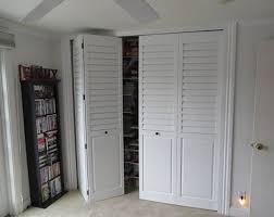 Small spaces like apartments, condos, dorm rooms, and more just mean you have to think outside of your smaller space! 18 Closet Door Ideas Sebring Design Build Design Trends