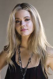 Le personnage Alison Dilaurentis ...