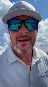 How bout those Houston STRONG roofs 🤘🏼💪🏼