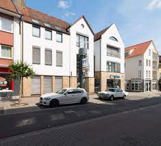 Two of the company's stockholders, stanley mccabe and l. Vr Bank Schluchtern Ags Architekten