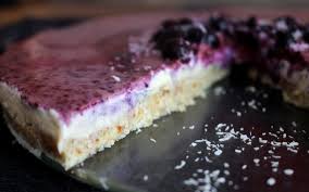 Tarte Crue Decadente Myrtille Coco Paleo Gateau Cru Cuisine Crue Et Gateaux Et Desserts