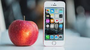 Iphone 12 and the m1 ipad pro are the first apple devices to support a 5g connection. Ios 15 Important Iphone Models May Get Left Behind Nextpit