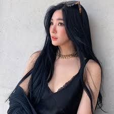 Blue black hair is a blend or combination of black and blue tones. 10 Most Popular Korean Hair Colors