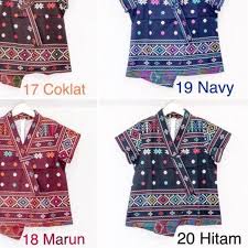 Atau pilihan lainnya adalah model baju batik yang telah kami rangkum sebelumnya. Kbp22 Baju Atasan Batik Wanita Jumbo Xxl Lengan Pendek Model Asimetris Blouse Kerja Katun Strect Shopee Indonesia