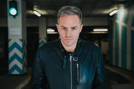 'na 248 liedjes en 22 albums neem ik dankbaar en vol trots afscheid van een fantastische periode in mijn leven', schreef miguel wiels woensdag op instagram. Peter Van De Veire Wikipedia