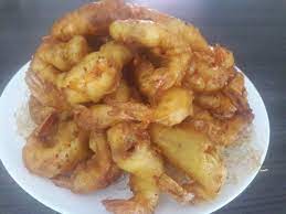 Salam ramadhan semua, untuk entri kali ini aku nak share resepi udang goreng tepung yang sangat rangup! Dapur Cempakasari Udang Goreng Celup Tepung Bestari Kembung