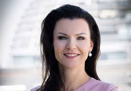 Jana schimke (born 6 september 1979) is a german politician of the christian democratic union (cdu) who serves as member of the bundestag, the german federal parliament. Jana Schimke In Der Cdu Geht Es Darum Die Basis Wieder Mitzunehmen