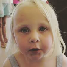 Charlie Eaton (@CharlieFarli)