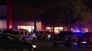 1 injured in shooting at Phoenix mall
