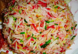 Nasi uduk merupakan makanan tradisional yang dapat dibeli oleh semua kalangan dengan harga yg murah tapi rasa sangat lezat. 7 Jenis Nasi Popular Di Majlis Kenduri Kahwin