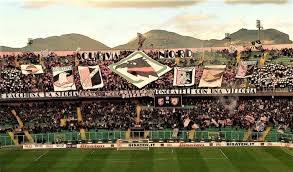 Delle belle foto del palermo calcio o anche del calcio a palermo. La Politica Si Indigna Per La Cessione Del Palermo Ai Fascisti Globalist