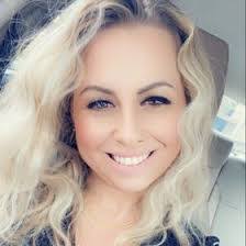 Jessica Cipolla's Instagram, Twitter & Facebook