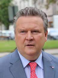 Michael hatte immer schon das bestreben. Michael Ludwig Politiker 1961 Wikipedia