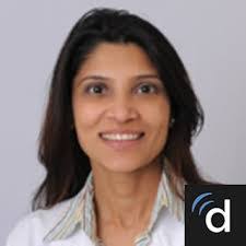 Shefali Gandhi's Instagram, Twitter & Facebook