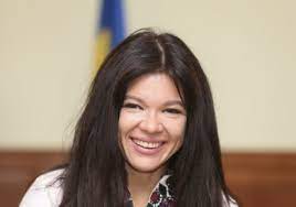 Ruslana represented ukraine at the 2004 eurovision song contest with the song 'wild dances'. Ruslana Lyzhichko Dose Biografiya Tvorcheskaya I Politicheskaya Deyatelnost Dsnews Ua