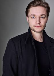 Shakespeare Up Close