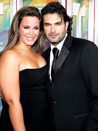 Check spelling or type a new query. Star Studded Divorces People En Espanol