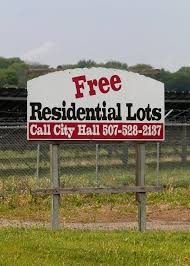 You can get a premium account and get free linden home or 512 parcel wihtout tier. Homesteading Today Living On Free Land The New York Times