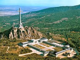 Resultado de imagen de monasterio abadÃ­a de la santa cruz del valle de los caÃ­dos