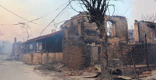 L'incendie de smyrne, que les grecs appellent la catastrophe de smyrne (en grec moderne : C0l7erlhelcldm