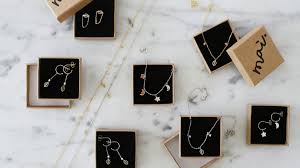 Mai Accents On Twitter The Fine Jewellery Has Been Restocked Lots Available Today Only The White Gold Me Mai Necklace And Foglia Rings Aren T Available Https T Co Urvusp4rnr Through mai accents marzia seeks to translate the pragmatic objects into a series of bodies and introduce different personalities through it will make a perfect holder for jewellery or as a decoration.