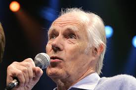 Beatles' producer George Martin dies at 90