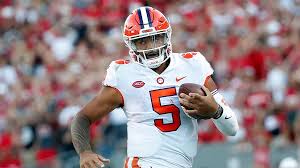 What is the easiest & best way to become a professional nfl player?. College Football Daily Fantasy Helper Friday 10 15 21
