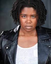 Getting ready for 2025 with these amazing new headshots from the phenomenal  @valtphotography Let me know which is your favorite.