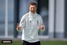Check out his latest detailed stats including goals, assists, strengths & weaknesses and match ratings. Juventus Fridayfeeling With Federico Bernardeschi Facebook