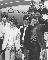 Once There Was A Way To Get Back Homeward Beatles Two Lovers In Paris Beatles Liverpool Fotos