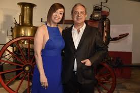 A apresentadora foi atinginda pelo cupido e está apaixonada. Elegancia Na Nova Colecao De Fatima Lopes Famosos Correio Da Manha