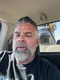 Steve Darnell's Instagram, Twitter & Facebook