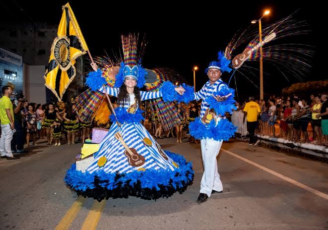 Resultado de imagem para FOTOS ESCOLA DE SAMBA VARZEA ALEGRE ESURB"