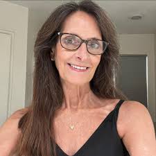 Help! I'm so torn between 3 very different dresses Hi! Please help me  choose! My fiancé's son (we've been together 8+ years) is getting married.  I need a “step-mom of the groom