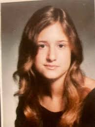 Let's all join in and wish this amazing woman a very happy birthday today! 