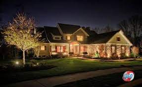 24 Trendy Low Voltage Landscape Lighting Ideas Curb Appeal Landscape Lighting Landscape Lighting Ideas Front Yards Landscape Lighting Design