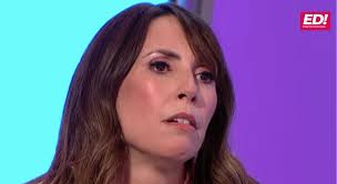 Alex Jones' "really bad" time with husband Charlie: "Things went downhill  fast" ⬇️