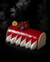 Pierre Hermet Buche Fruits Rouges Recette Buche Buche De Noel
