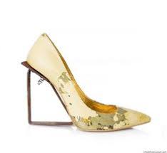 630 IncÄlÈÄminte Ideas In 2021 IncÄlÈÄminte Fashion Shoes ModÄ GoticÄ Aliás, kitten heels também são certeiros quando se trata do visual esporte deluxe. pinterest